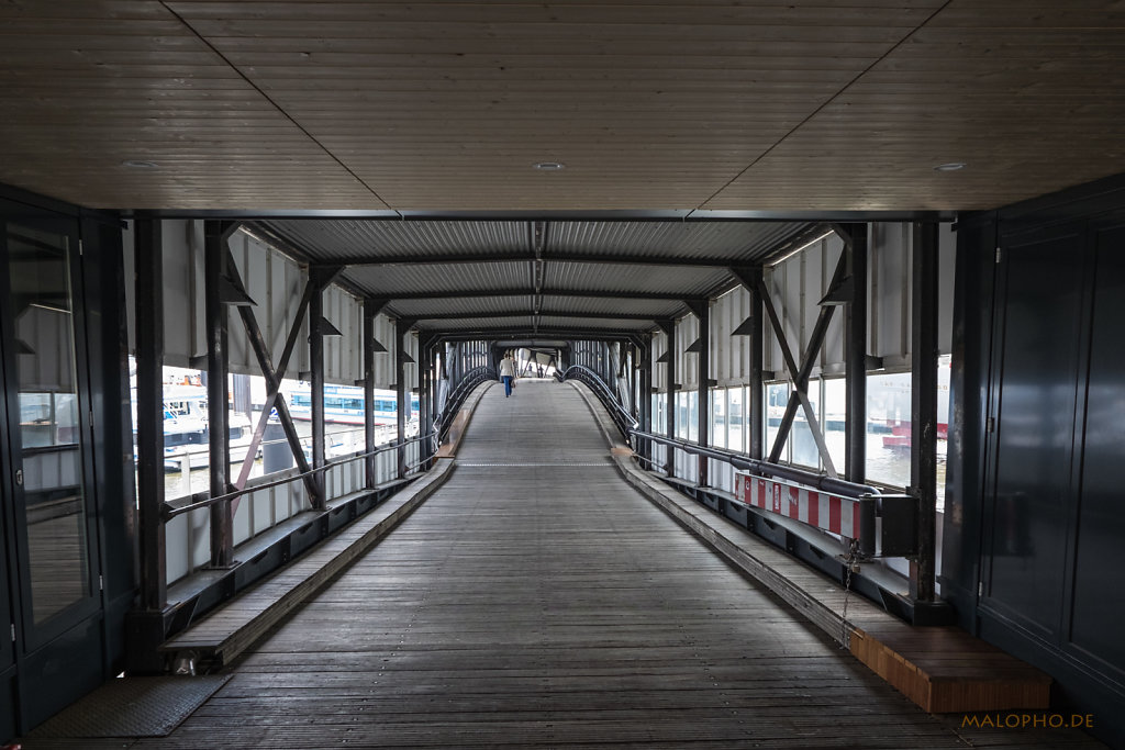 Brücke Innen-3
